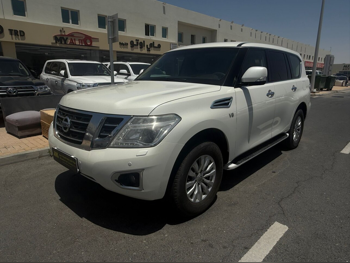 Nissan  Patrol  SE  2015  Automatic  346,000 Km  8 Cylinder  Four Wheel Drive (4WD)  SUV  White