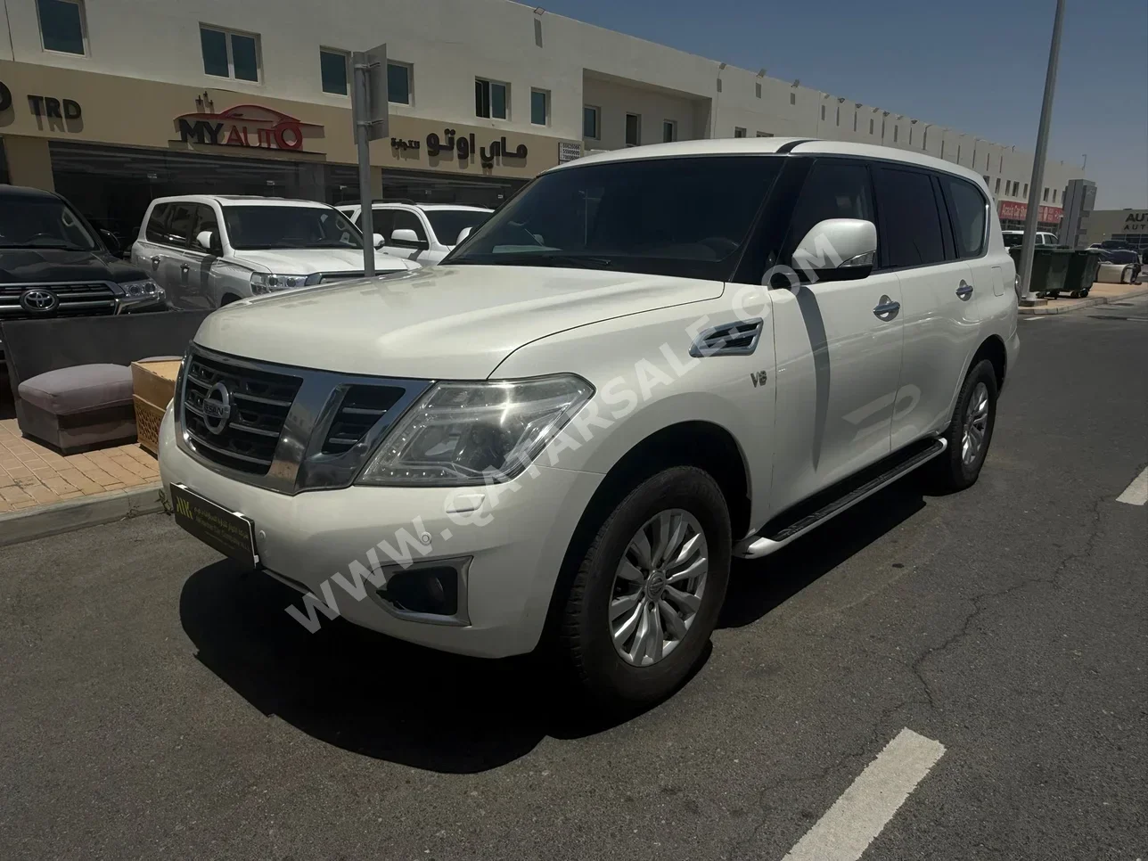 Nissan  Patrol  SE  2015  Automatic  346,000 Km  8 Cylinder  Four Wheel Drive (4WD)  SUV  White