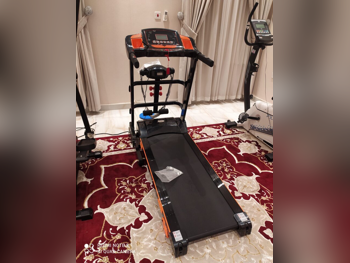 أجهزة اللياقة البدنية - الات المشي  - قابل للطي