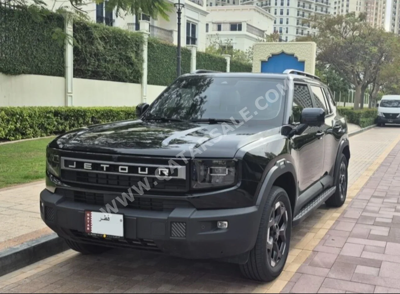 Jetour T1 Luxury 2025 Automatic 30,000 Km 4 Cylinder All Wheel Drive (AWD) SUV Black With Warranty