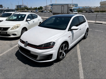 Volkswagen  Golf  GTI  2015  Automatic  168,000 Km  4 Cylinder  Front Wheel Drive (FWD)  Hatchback  White