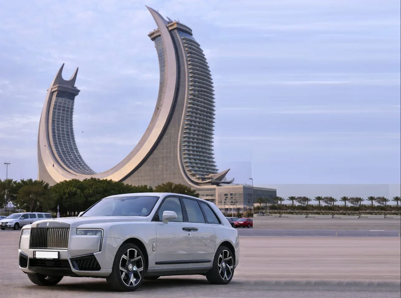 Rolls-Royce  Cullinan  Black Badge  2025  Automatic  8,000 Km  12 Cylinder  Four Wheel Drive (4WD)  SUV  Gray Nardo  With Warranty