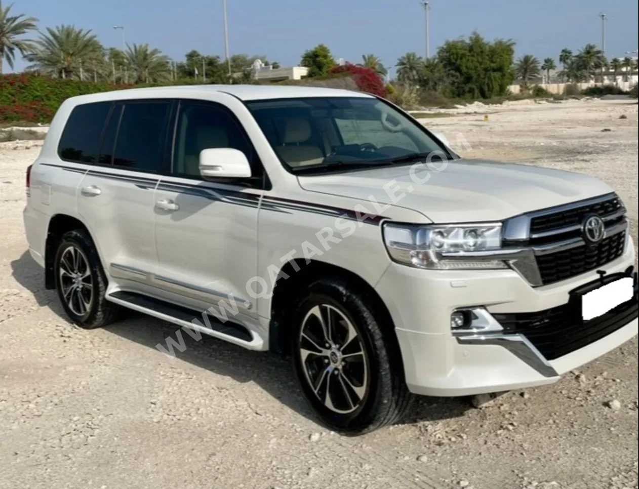 Toyota Land Cruiser GXR 2021 Automatic 130,000 Km 6 Cylinder Four Wheel Drive (4WD) SUV White