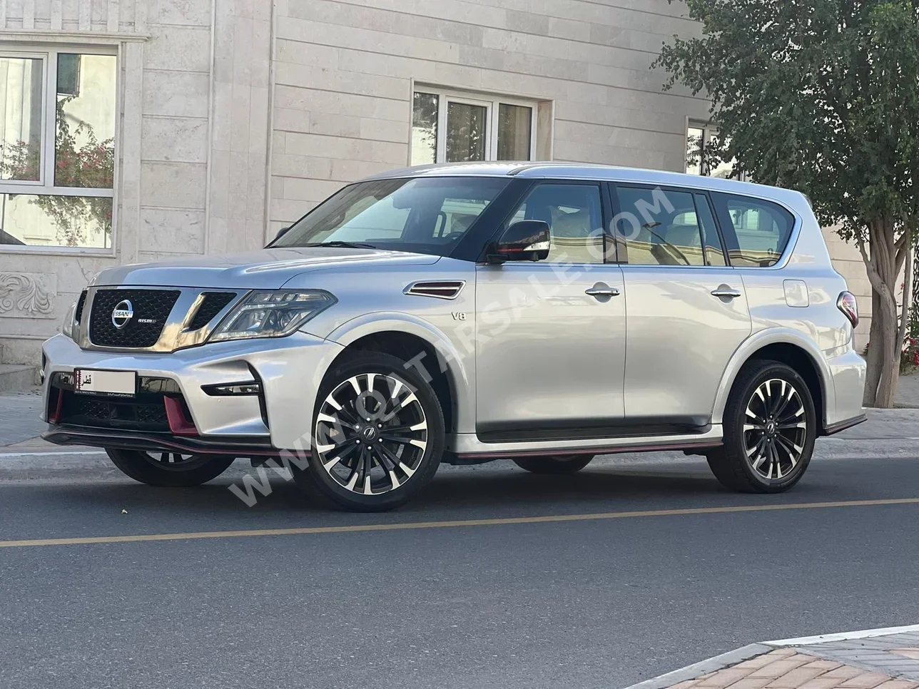 Nissan  Patrol  Nismo  2016  Automatic  229,000 Km  8 Cylinder  Four Wheel Drive (4WD)  SUV  Silver