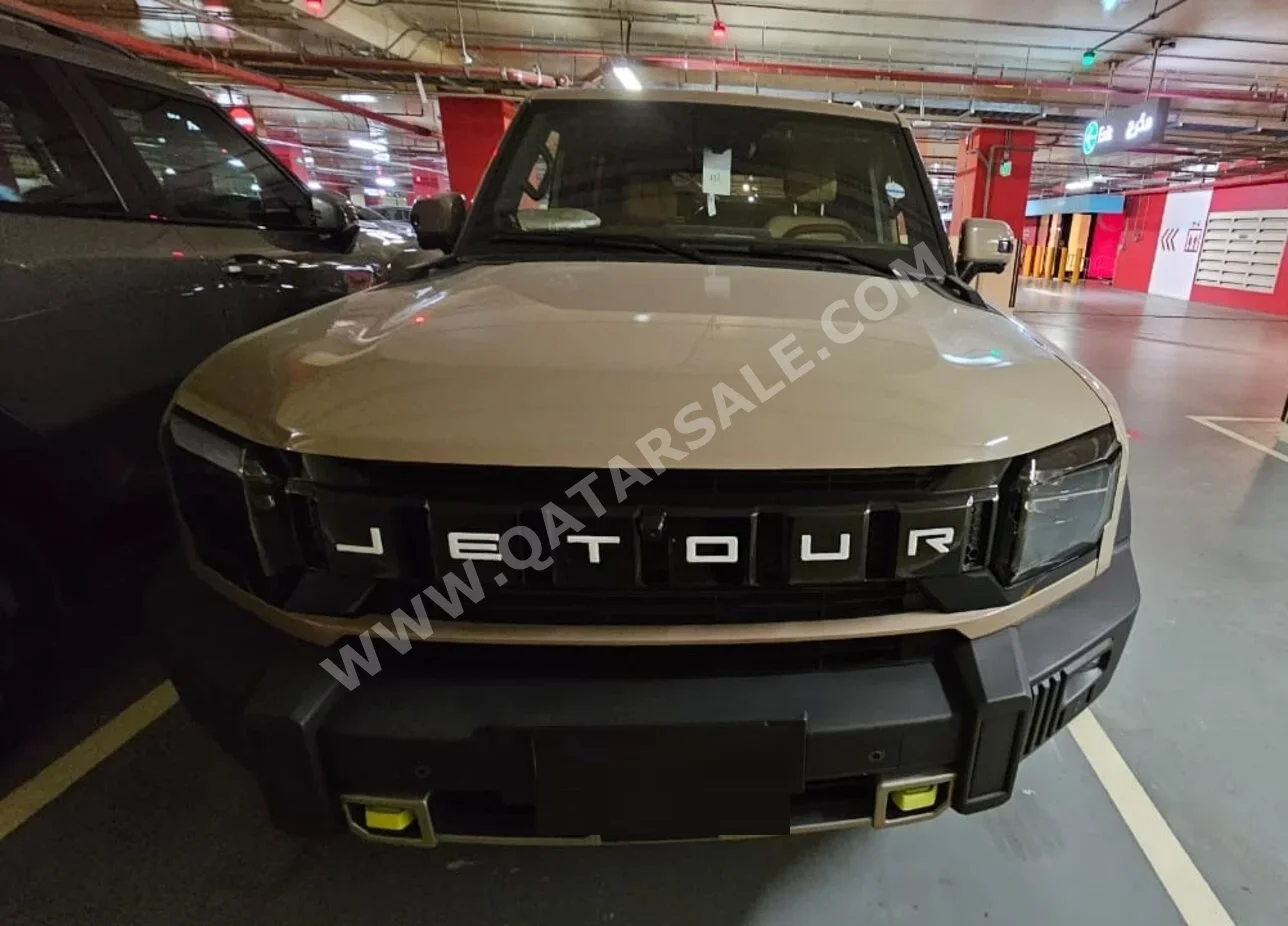 Jetour  T2  Luxury  2024  Automatic  5,000 Km  2 Cylinder  Four Wheel Drive (4WD)  SUV  Brown  With Warranty