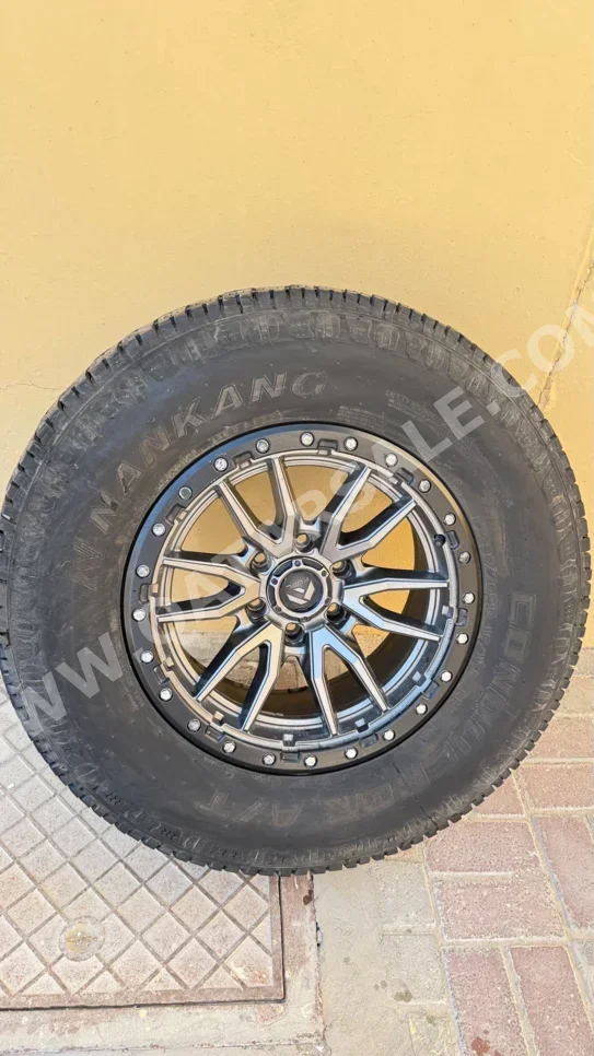 Wheel Rims GMC  Aluminium /  24''  Gray  2021  4  6
