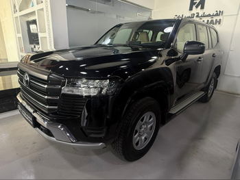 Toyota  Land Cruiser  GX  2023  Automatic  144,000 Km  6 Cylinder  Four Wheel Drive (4WD)  SUV  Black