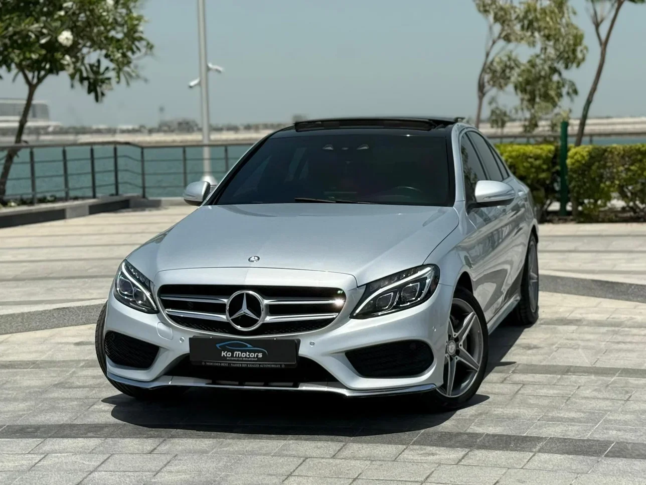 Mercedes-Benz  C-Class  200 AMG  2015  Automatic  121,000 Km  4 Cylinder  Rear Wheel Drive (RWD)  Sedan  Silver
