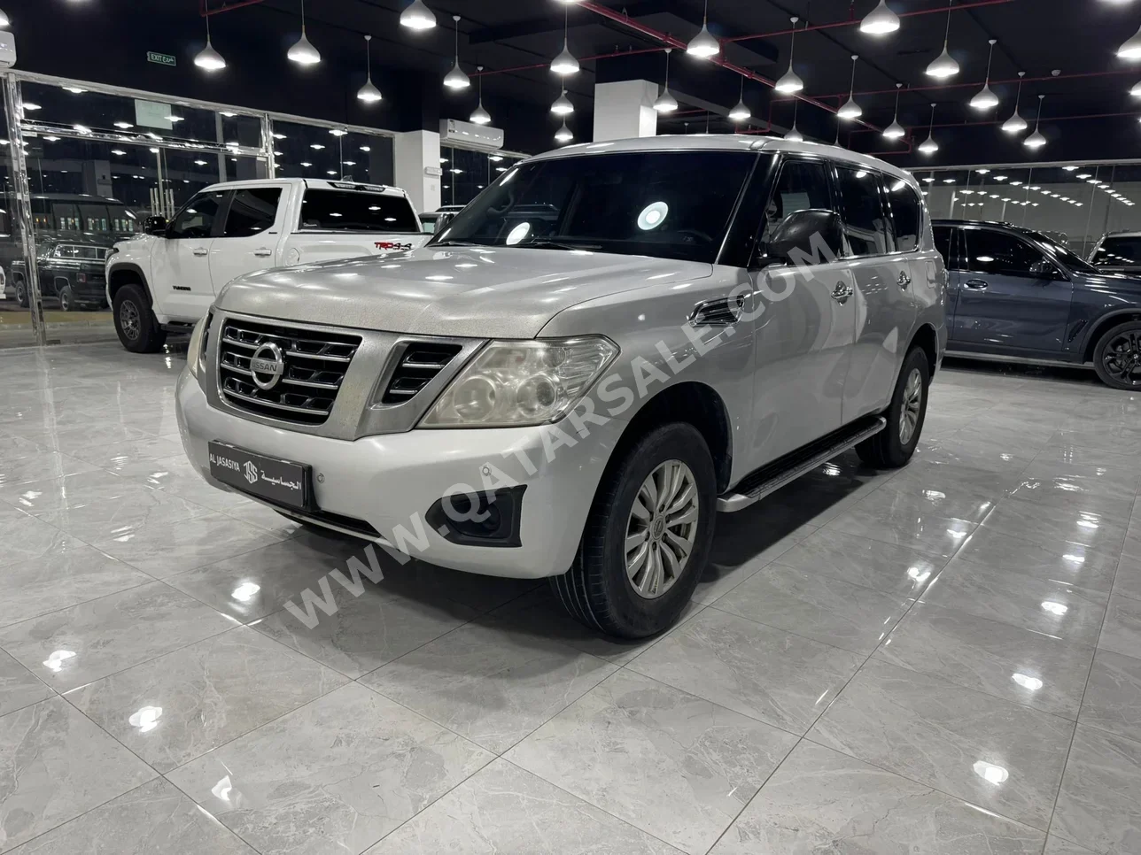 Nissan Patrol XE 2017 Automatic 405,000 Km 6 Cylinder Four Wheel Drive (4WD) SUV Silver