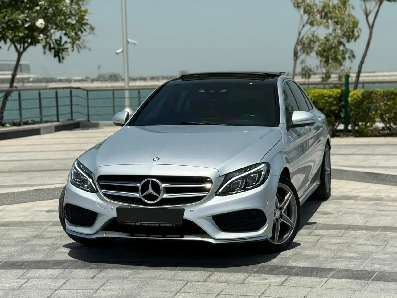 Mercedes-Benz  C-Class  200 AMG  2015  Automatic  121,000 Km  4 Cylinder  Rear Wheel Drive (RWD)  Sedan  Silver