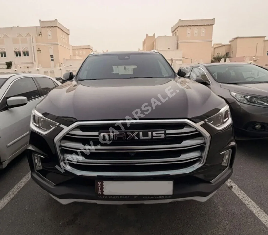 ماكسس دي 90 2023 اوتوماتيك 11,600 كم 4 سلندر دفع كلي مستمر اس يو في أسود تحت الضمان