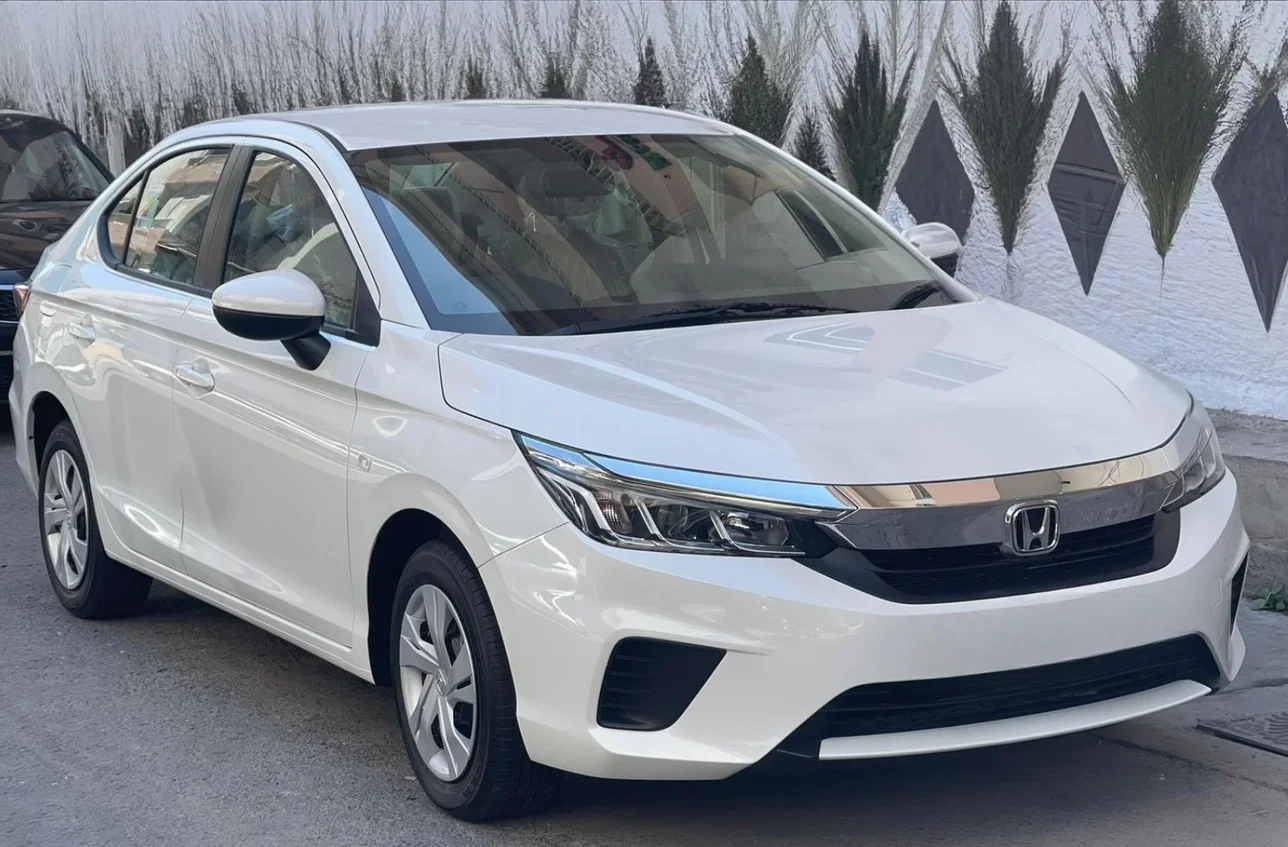 Honda  City  4 Cylinder  Sedan  White  2023