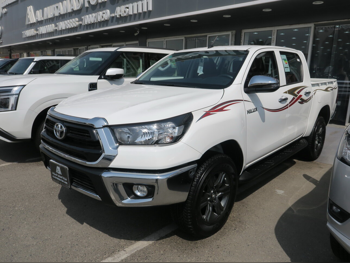 Toyota  Hilux  2026  Automatic  0 Km  4 Cylinder  Four Wheel Drive (4WD)  Pick Up  White  With Warranty