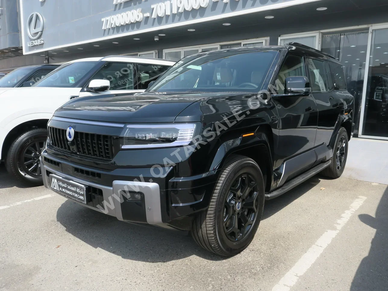 BYD  Denza  B8 Flag Ship  2026  Automatic  0 Km  4 Cylinder  Four Wheel Drive (4WD)  SUV  Black  With Warranty