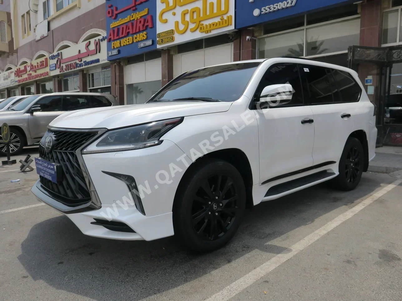 Lexus  LX  570 S Black Edition  2019  Automatic  135,000 Km  8 Cylinder  Four Wheel Drive (4WD)  SUV  White
