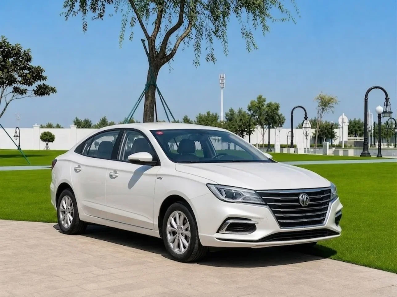 MG  MG 5  4 Cylinder  Sedan  White  2026