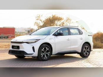 Toyota  BZ4X  2024  Automatic  0 Km  0 Cylinder  All Wheel Drive (AWD)  SUV  White