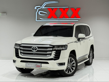 Toyota  Land Cruiser  GXR Twin Turbo  2024  Automatic  42,000 Km  6 Cylinder  Four Wheel Drive (4WD)  SUV  White