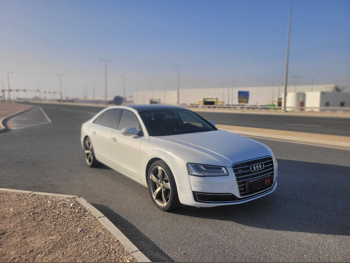 Audi  A8  L  2015  Automatic  115,000 Km  6 Cylinder  All Wheel Drive (AWD)  Sedan  White