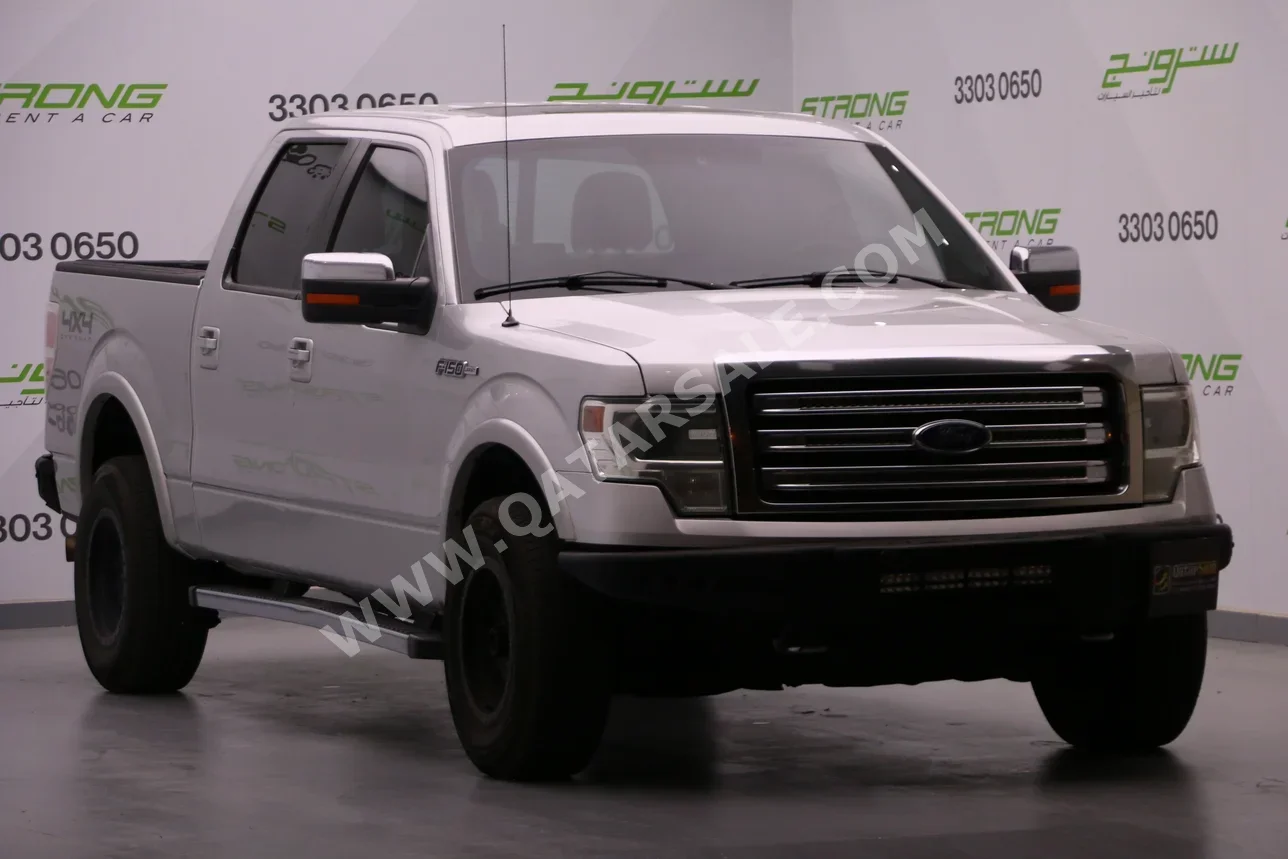 Ford  F  150  2014  Automatic  125,000 Km  8 Cylinder  Four Wheel Drive (4WD)  Pick Up  Silver