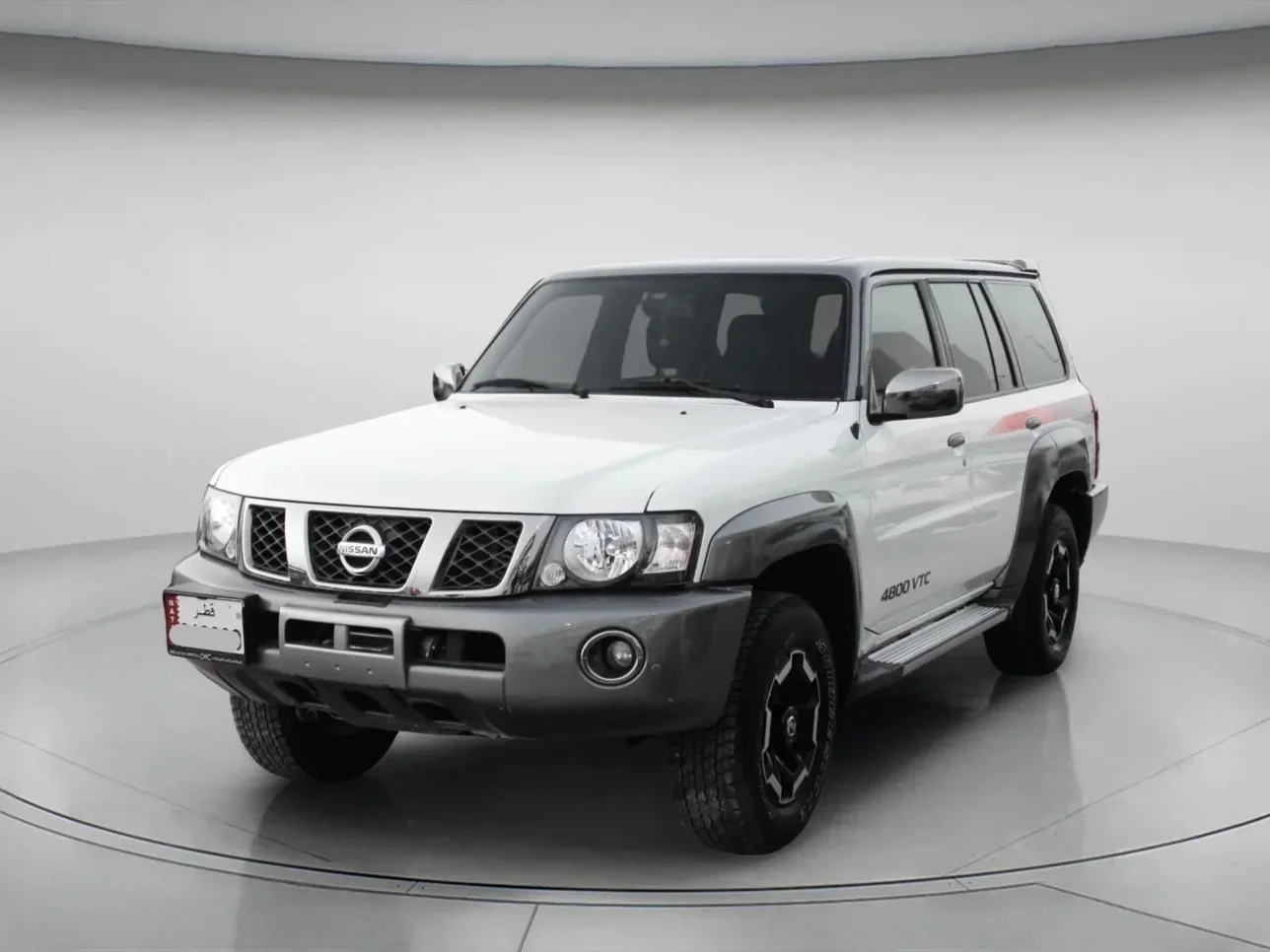 Nissan Patrol Super Safari 2022 Manual 76,000 Km 6 Cylinder Four Wheel Drive (4WD) SUV White