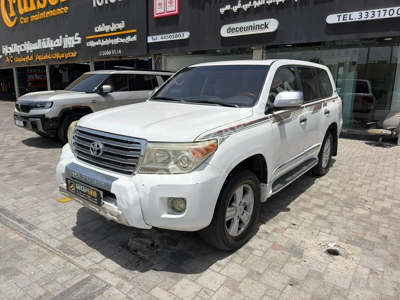 Toyota Land Cruiser GXR 2015 Automatic 400,000 Km 8 Cylinder Four Wheel Drive (4WD) SUV White