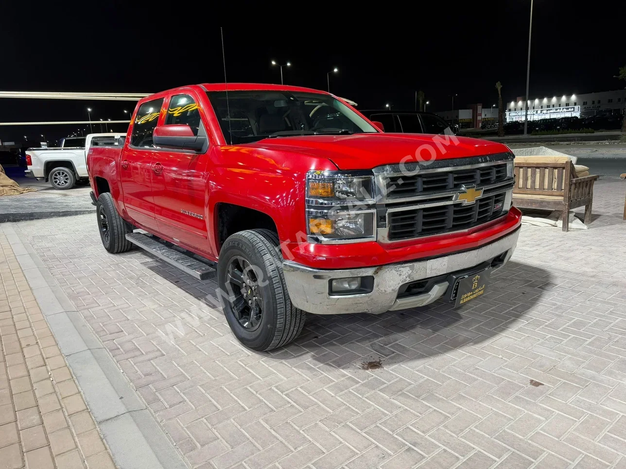 Chevrolet Silverado 2015 Automatic 189,000 Km 8 Cylinder Four Wheel Drive (4WD) Pick Up Red