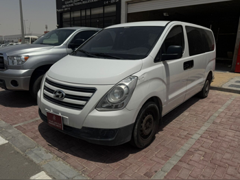 Hyundai  Van H1  2018  Automatic  275,000 Km  4 Cylinder  Rear Wheel Drive (RWD)  Van / Bus  White