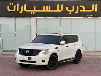 Nissan  Patrol  Titanium  2017  Automatic  122,000 Km  6 Cylinder  Four Wheel Drive (4WD)  SUV  White