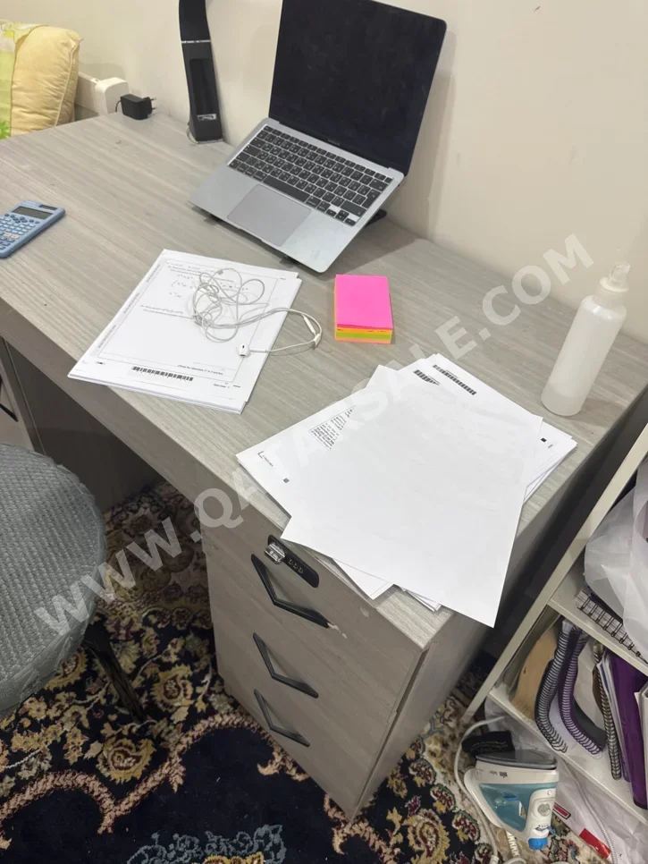 Desks & Computer Desks - Computer Desk