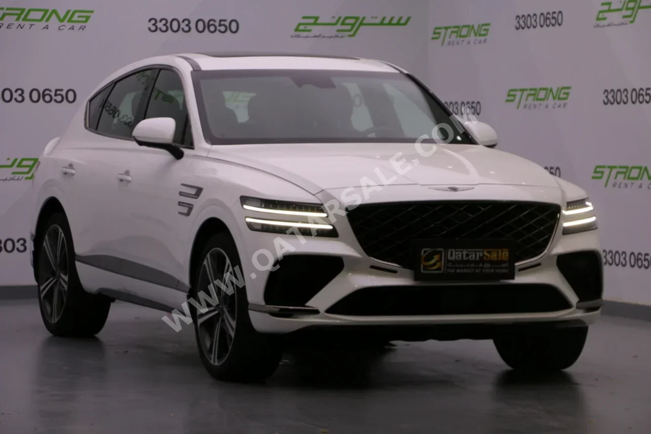 Genesis  GV 80  Coupe  2025  Automatic  5,000 Km  6 Cylinder  Four Wheel Drive (4WD)  SUV  White and Black  With Warranty