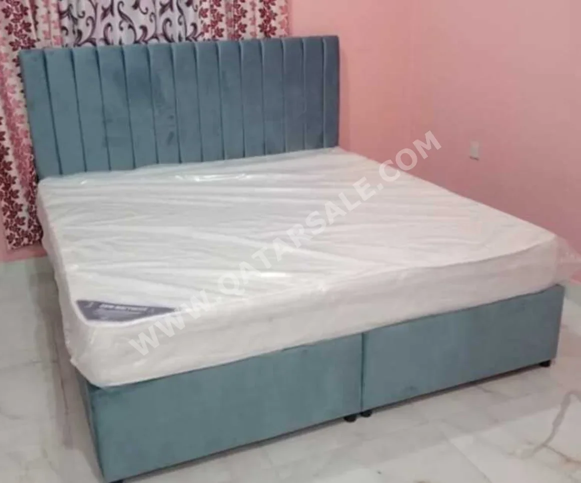 Beds - King  - Green  - Mattress Included