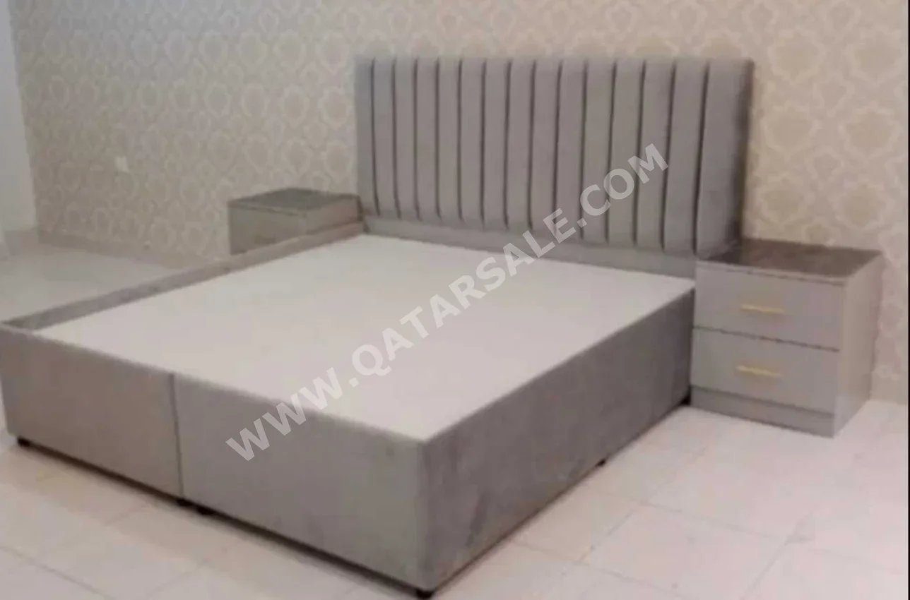 Beds - King  - Gray  - Mattress Included  - With Bedside Table