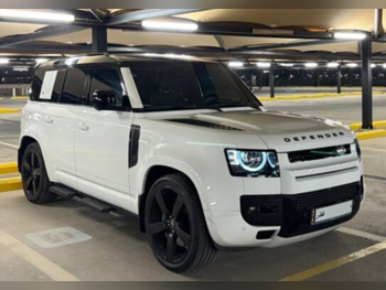 Land Rover  Defender  110 HSE  2021  Automatic  170,000 Km  6 Cylinder  Four Wheel Drive (4WD)  SUV  White