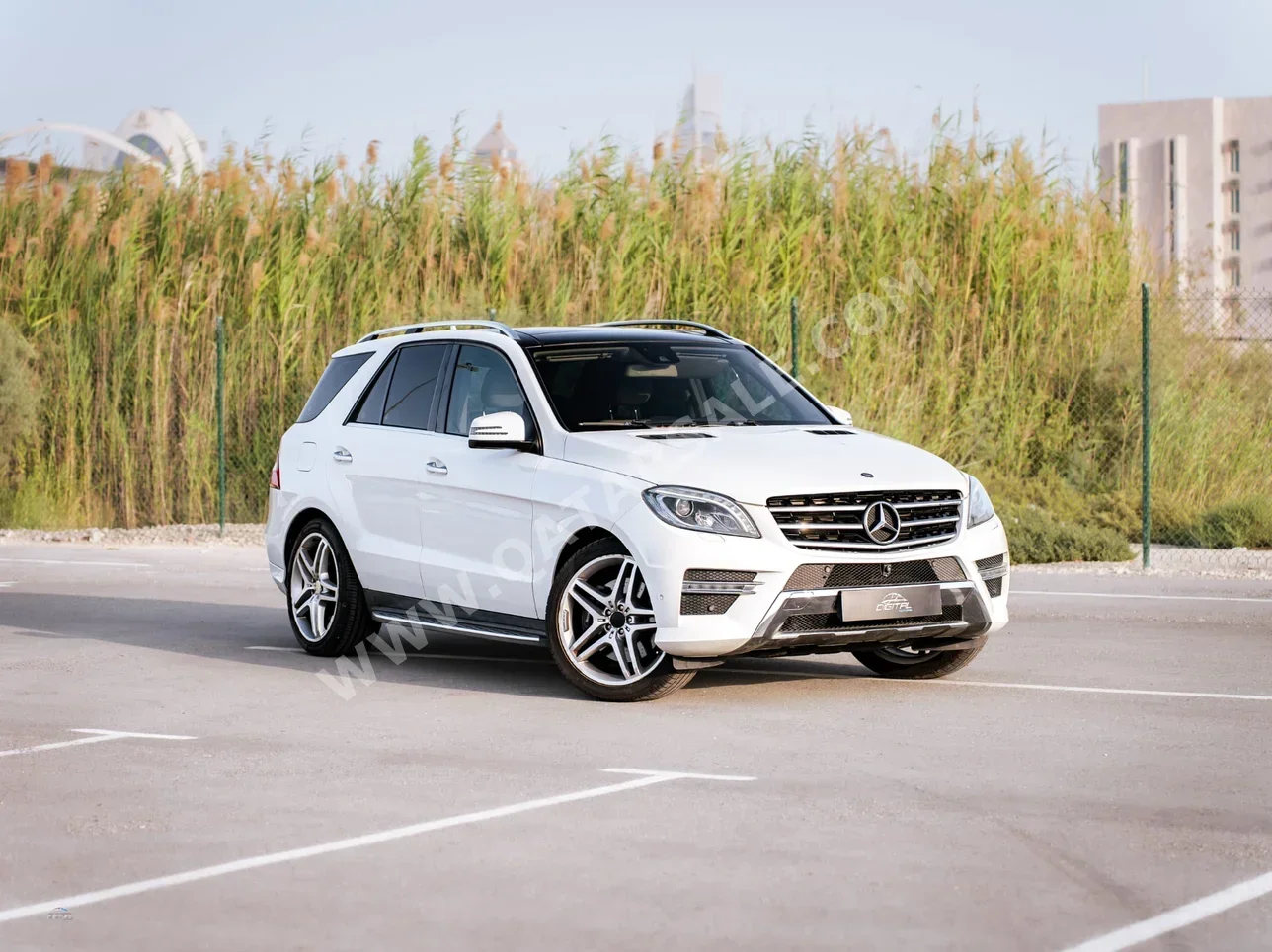 Mercedes-Benz ML 400 2015 Automatic 160,000 Km 6 Cylinder Four Wheel Drive (4WD) SUV White