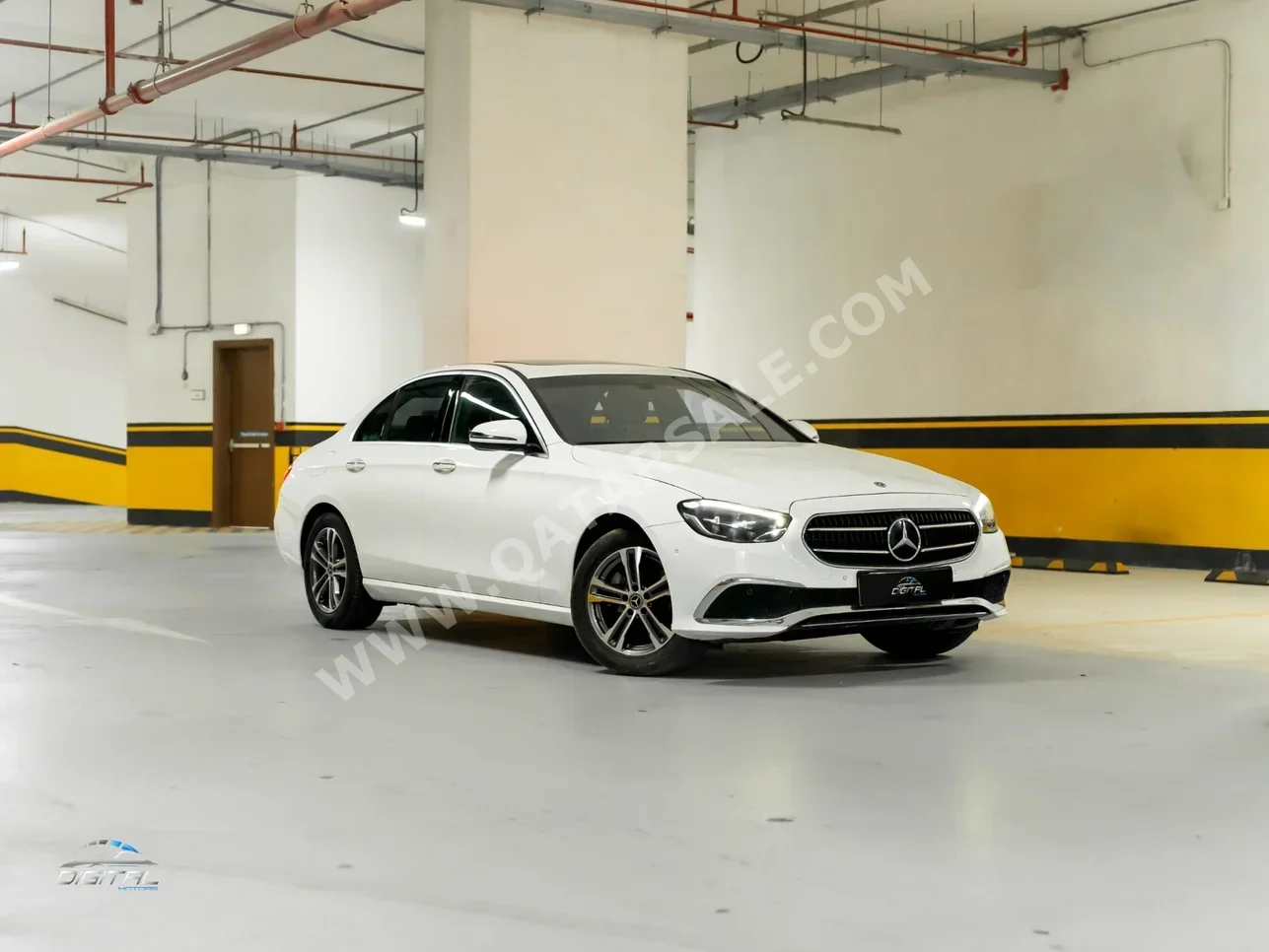 Mercedes-Benz E-Class 200 2023 Automatic 30,000 Km 4 Cylinder Rear Wheel Drive (RWD) Sedan White