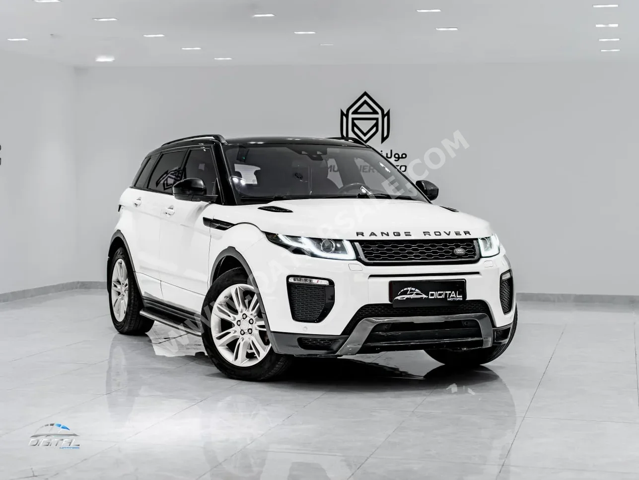 Land Rover  Evoque  2016  Automatic  176,000 Km  4 Cylinder  Four Wheel Drive (4WD)  SUV  White
