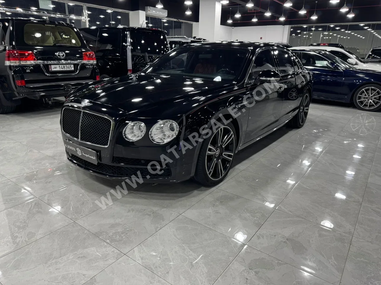 Bentley Continental Flying Spur 2016 Automatic 30,000 Km 8 Cylinder All Wheel Drive (AWD) Sedan Black