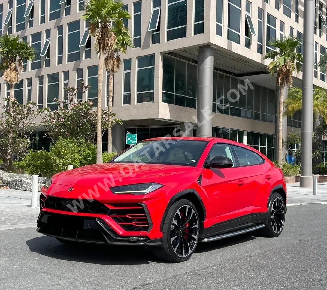 Lamborghini  Urus  2020  Automatic  105,000 Km  8 Cylinder  Four Wheel Drive (4WD)  SUV  Red  With Warranty