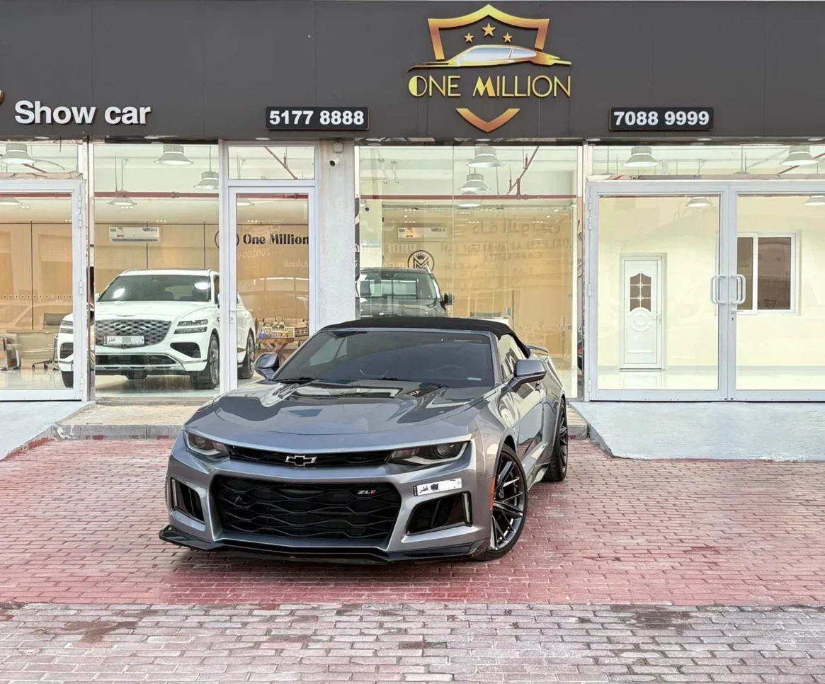 Chevrolet Camaro ZL1 2019 Automatic 47,700 Km 8 Cylinder Rear Wheel Drive (RWD) Convertible Dark Gray With Warranty