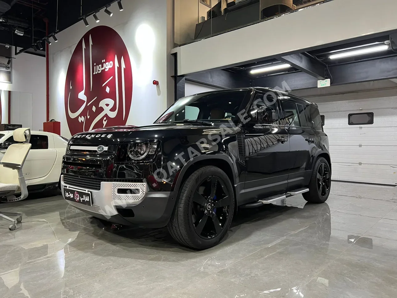 Land Rover  Defender  110 HSE  2024  Automatic  78,000 Km  6 Cylinder  Four Wheel Drive (4WD)  SUV  Black  With Warranty