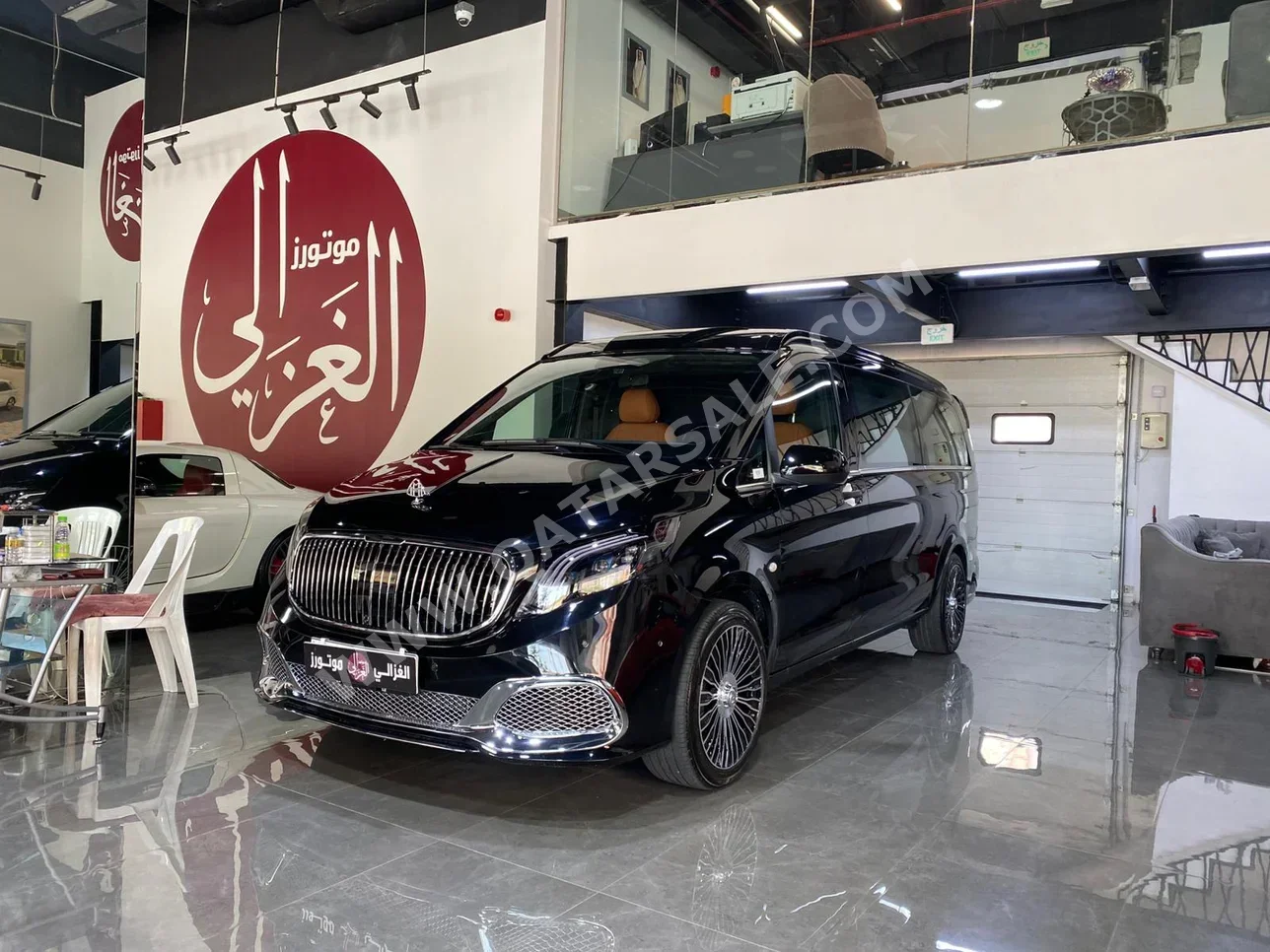 Mercedes-Benz  Maybach  V-Class  2025  Automatic  0 Km  4 Cylinder  All Wheel Drive (AWD)  Van / Bus  Black