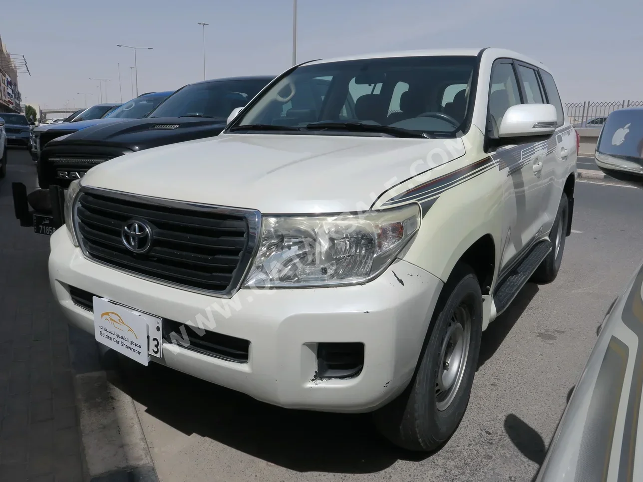Toyota  Land Cruiser  G  2014  Automatic  144,000 Km  6 Cylinder  Four Wheel Drive (4WD)  SUV  White