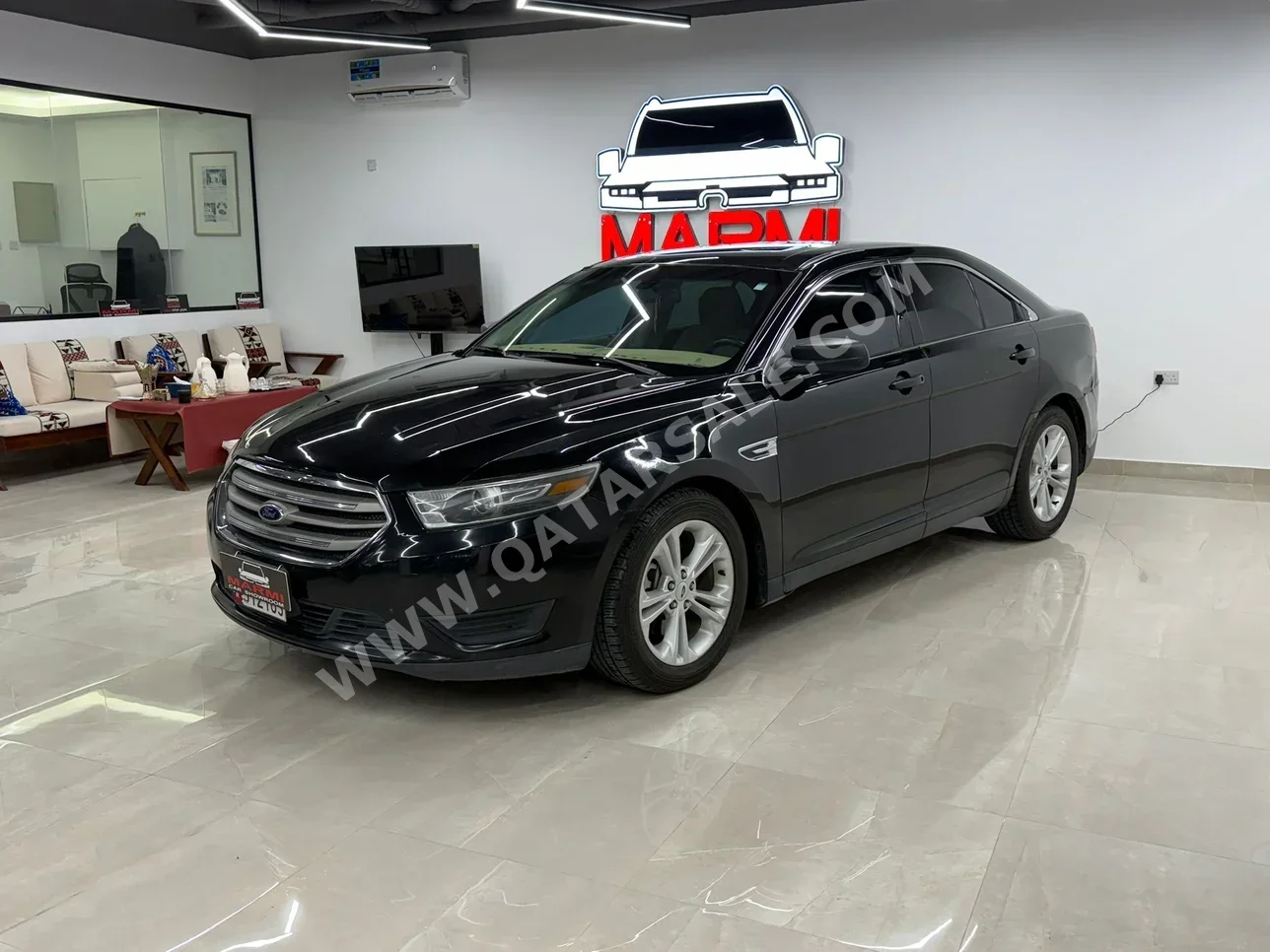 Ford Taurus 2016 Automatic 157,000 Km 6 Cylinder Rear Wheel Drive (RWD) Sedan Black