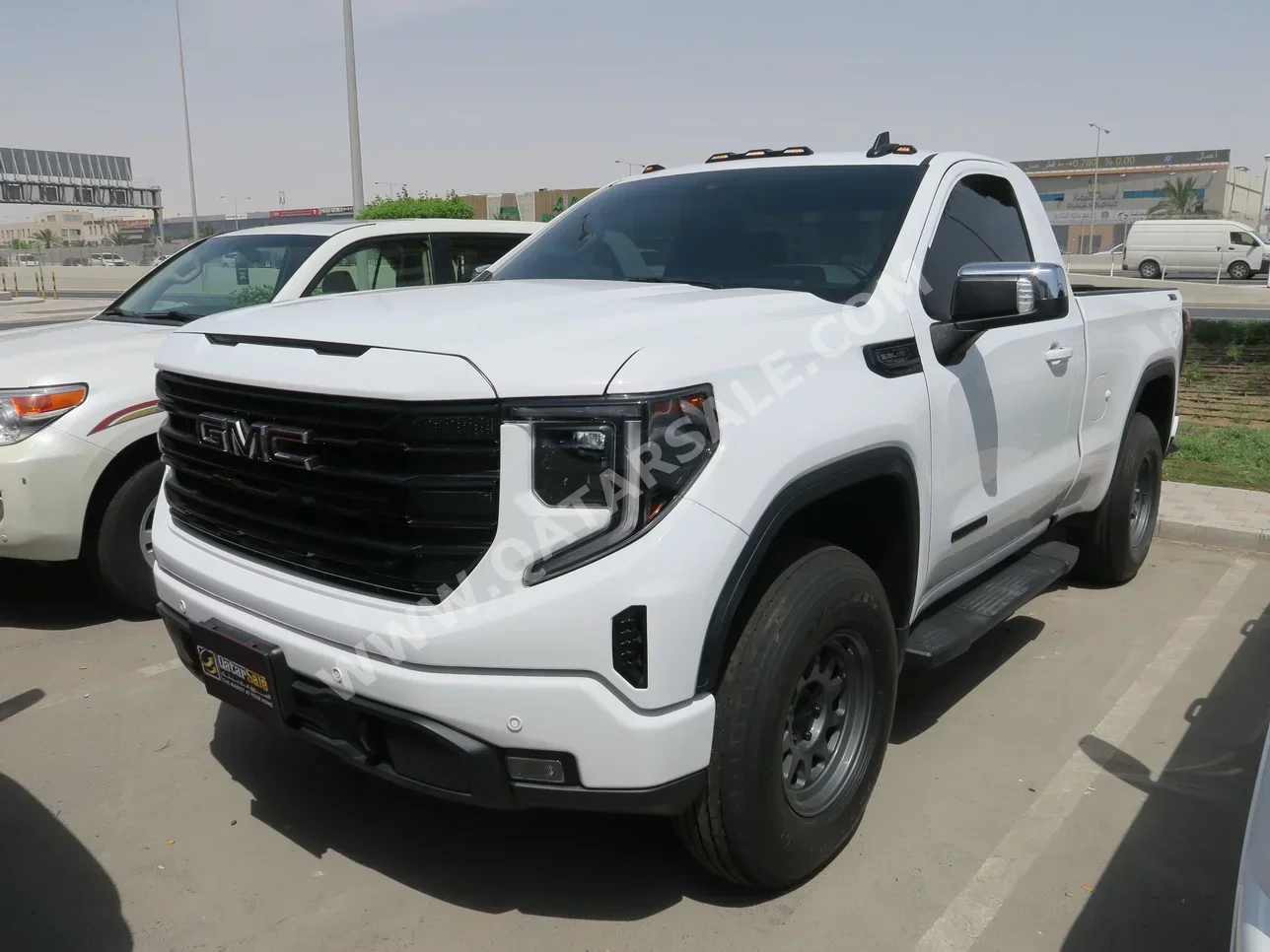 GMC  Sierra  1500  2024  Automatic  18,000 Km  8 Cylinder  Four Wheel Drive (4WD)  Pick Up  White  With Warranty