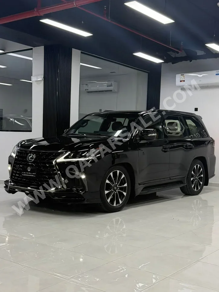 Lexus  LX  570 S Black Edition  2017  Automatic  335,000 Km  8 Cylinder  Four Wheel Drive (4WD)  SUV  Black