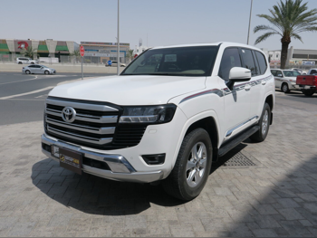 Toyota  Land Cruiser  GXR Twin Turbo  2023  Automatic  36,000 Km  6 Cylinder  Four Wheel Drive (4WD)  SUV  White  With Warranty