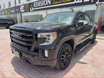 GMC  Sierra  Elevation  2021  Automatic  162,000 Km  8 Cylinder  Four Wheel Drive (4WD)  Pick Up  Black