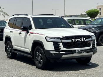 Toyota  Land Cruiser  GR Sport Twin Turbo  2026  Automatic  3,000 Km  6 Cylinder  Four Wheel Drive (4WD)  SUV  White  With Warranty