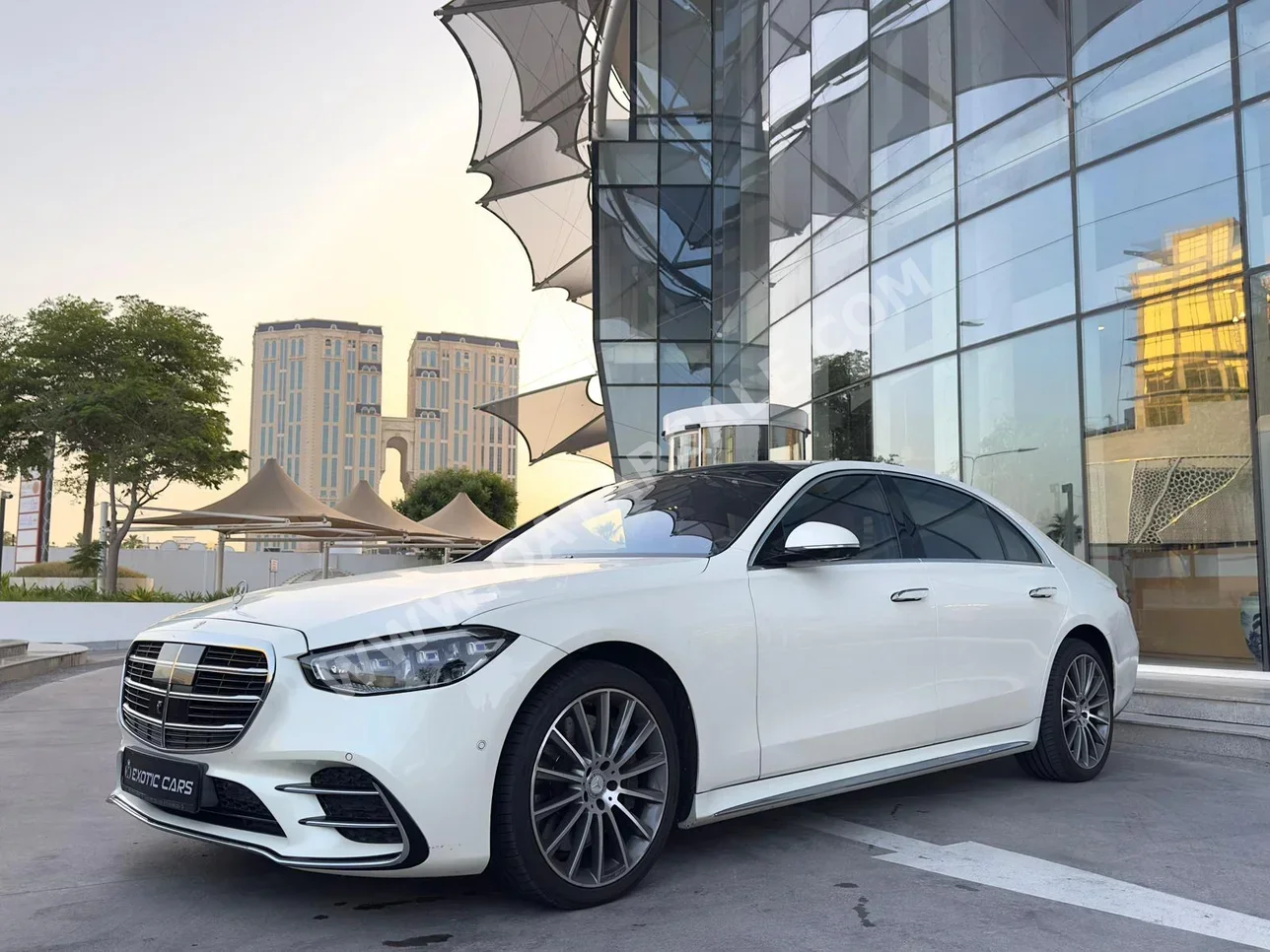 Mercedes-Benz S-Class 580 2022 Automatic 48,000 Km 8 Cylinder Four Wheel Drive (4WD) SUV White With Warranty